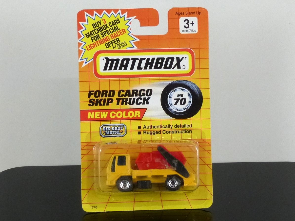 matchbox-mb70-skip-truck-red-yellowno2-1