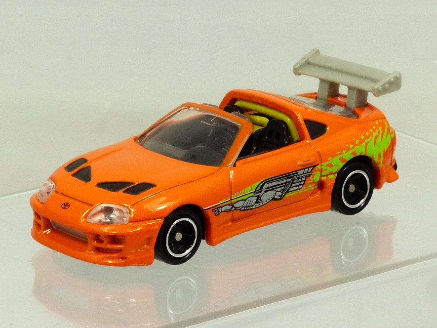 tomica-dream-148-toyota-supra-fast-and-furious-1